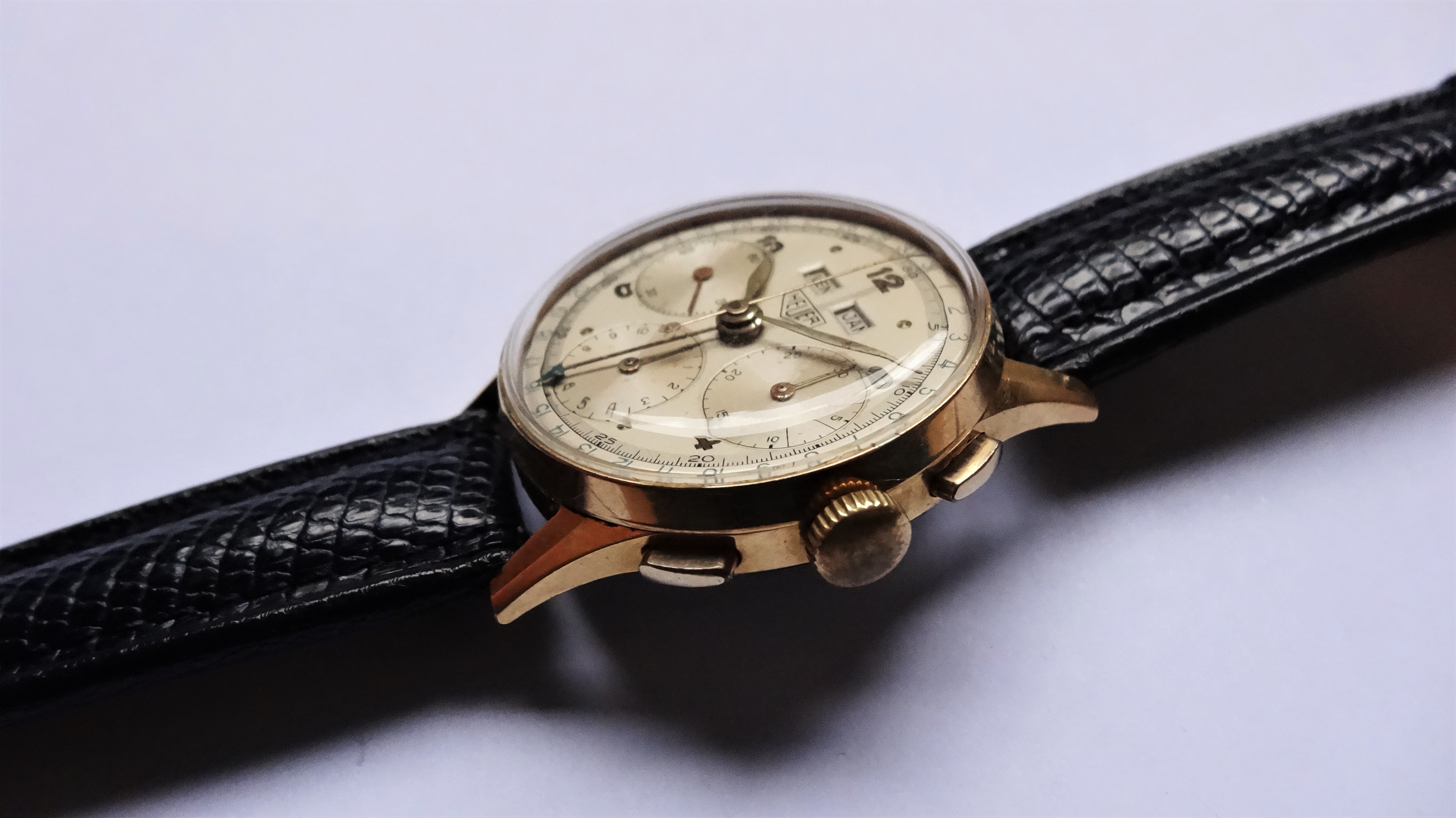 Heuer Triple Date Chronograph – vflwatches